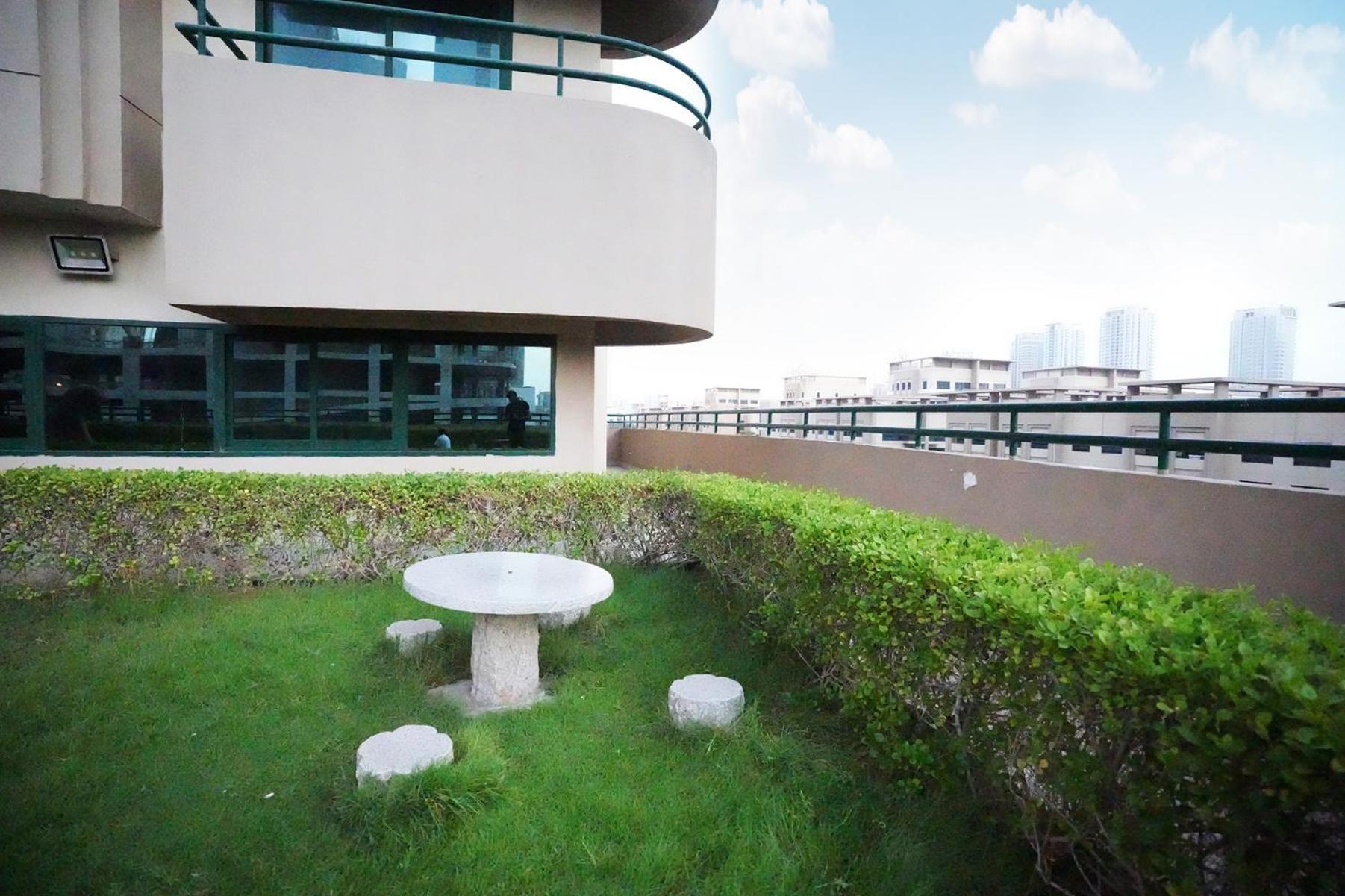 Radiant Parition In Barsha Heights Near Metro Dubai