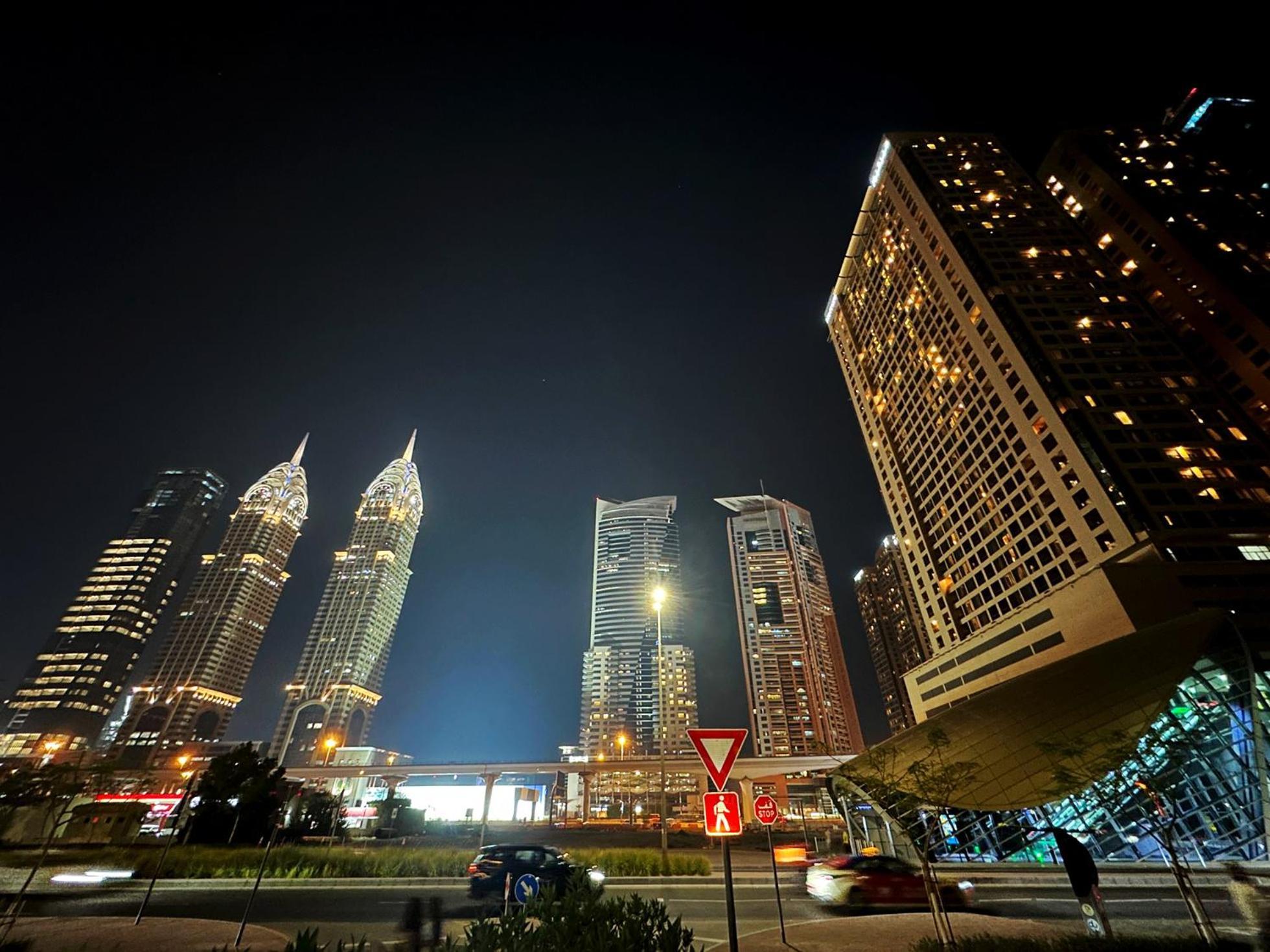 Radiant Parition In Barsha Heights Near Metro
