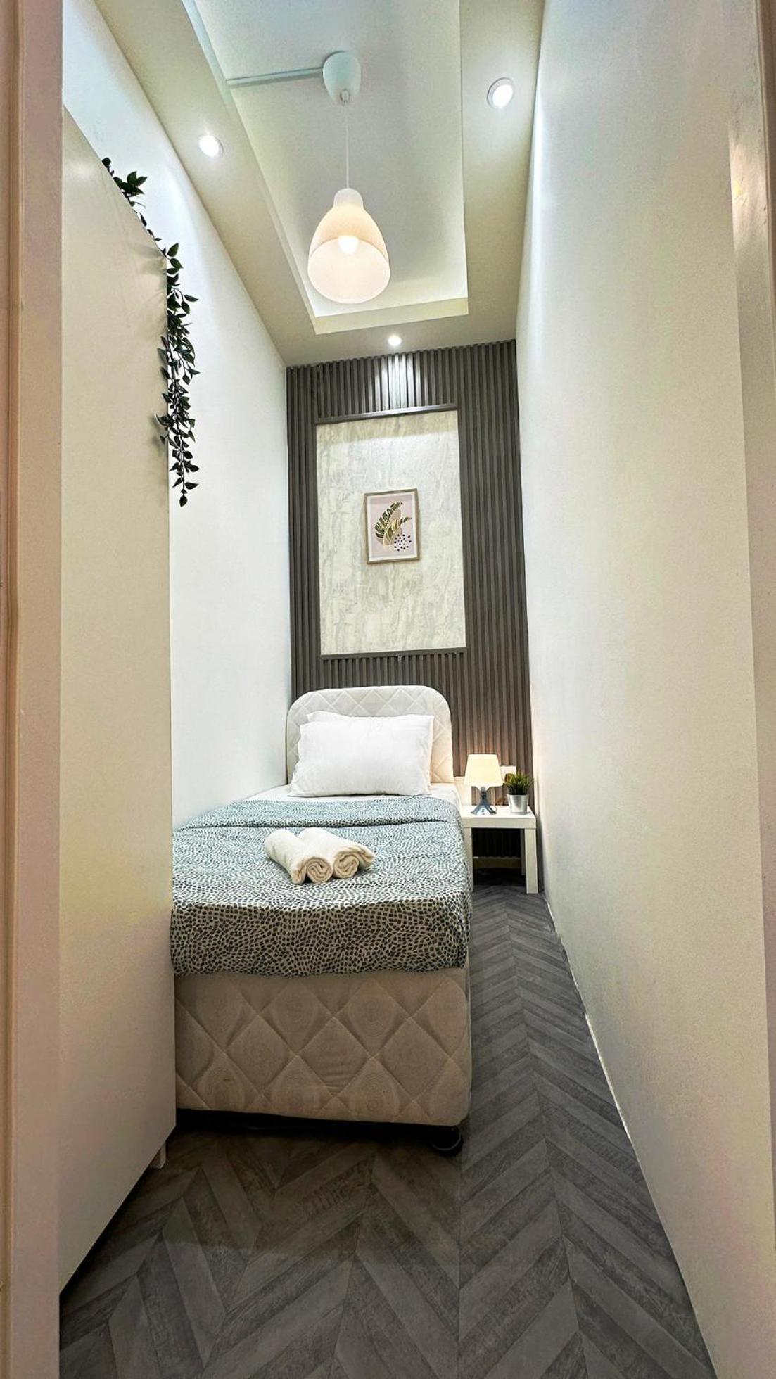 Homestay Radiant Parition In Barsha Heights Near Metro Dubai
