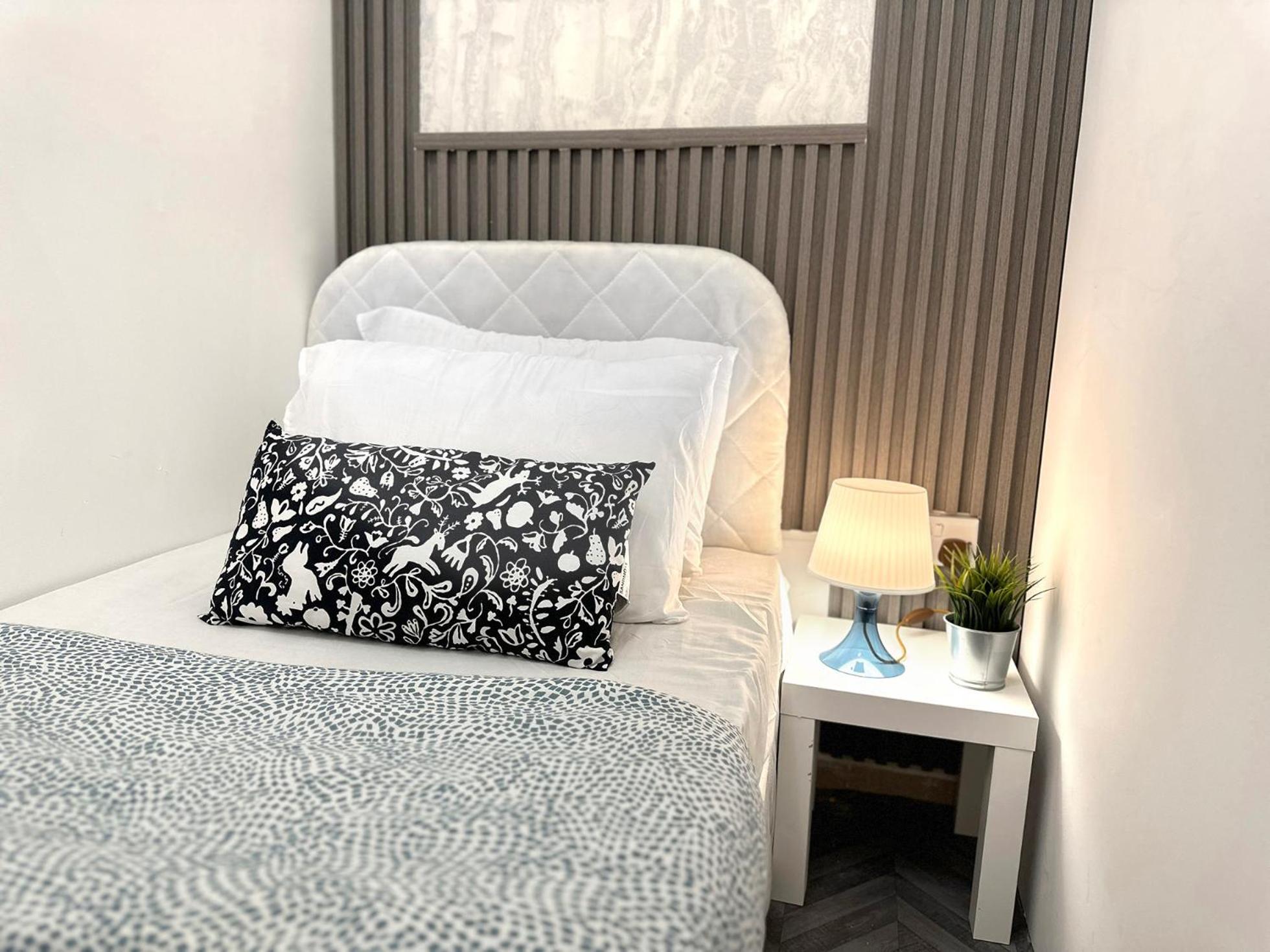 Homestay Radiant Parition In Barsha Heights Near Metro Dubai
